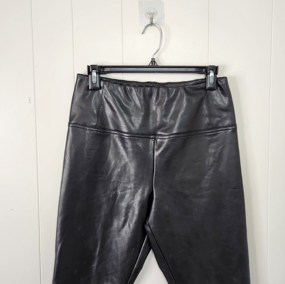 RW&CO High Waisted Rise Black Faux Leather Leggings Tights Pants Stretchy Career - Picture 6 of 12